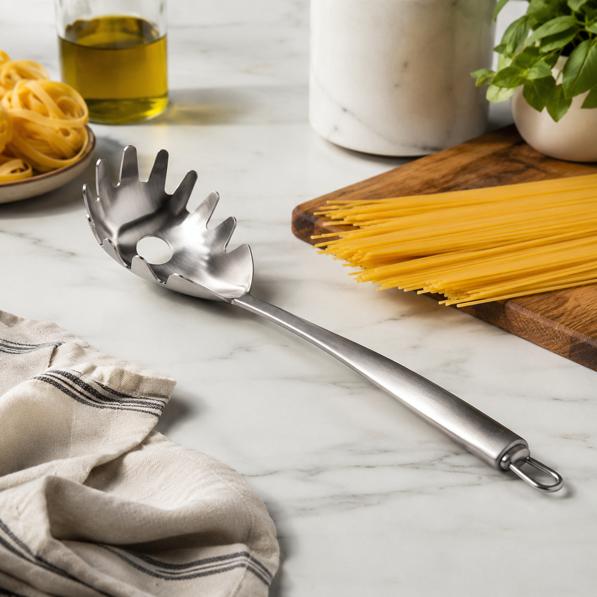 Pasta Server